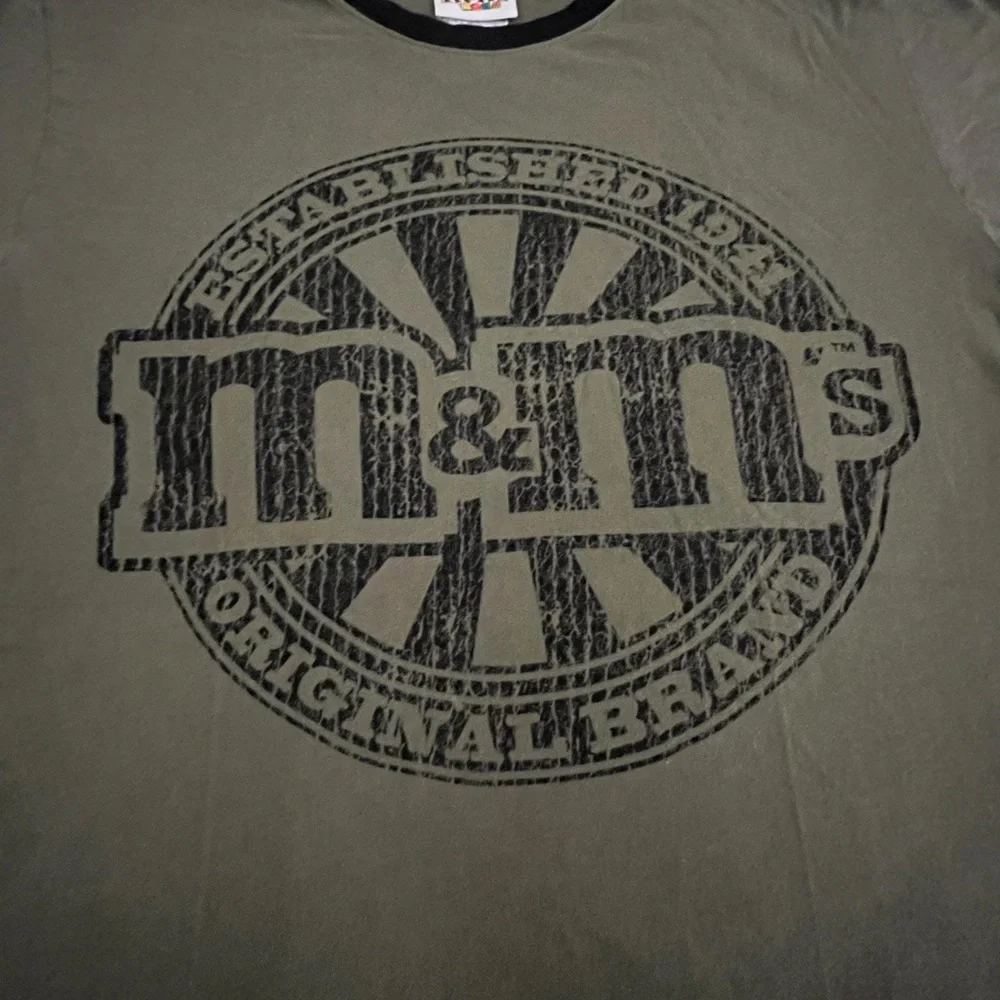 M&M's Vintage graphic Olive Green t-shirt - Picture 2 of 4